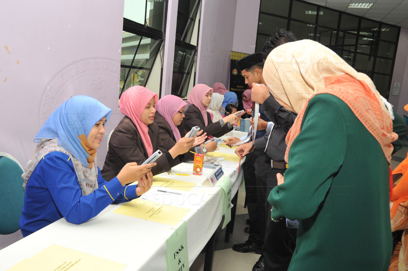 PRO15 151 ADVOKASI HAS 7106